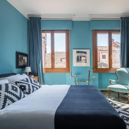 Saint Mark's View Apartment *